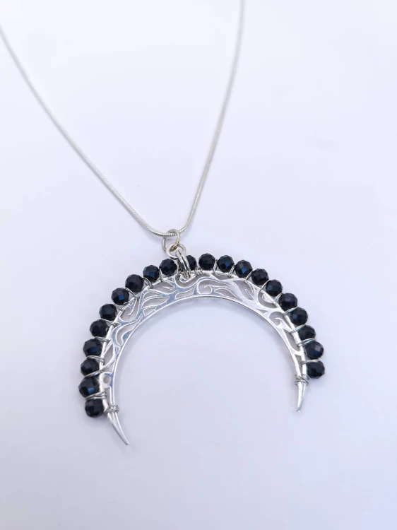 lunula czarny turmalin srebro